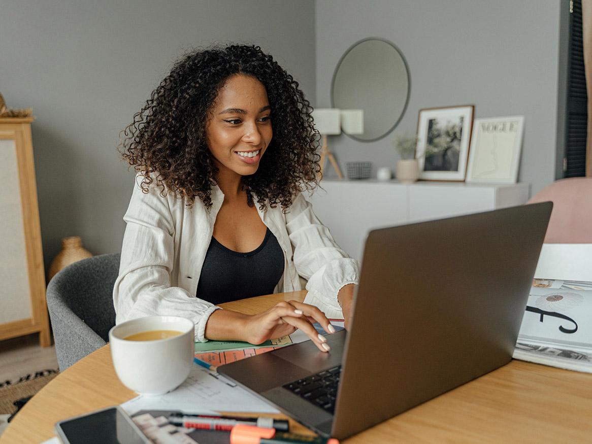 Manage Virtual and Hybrid Teams