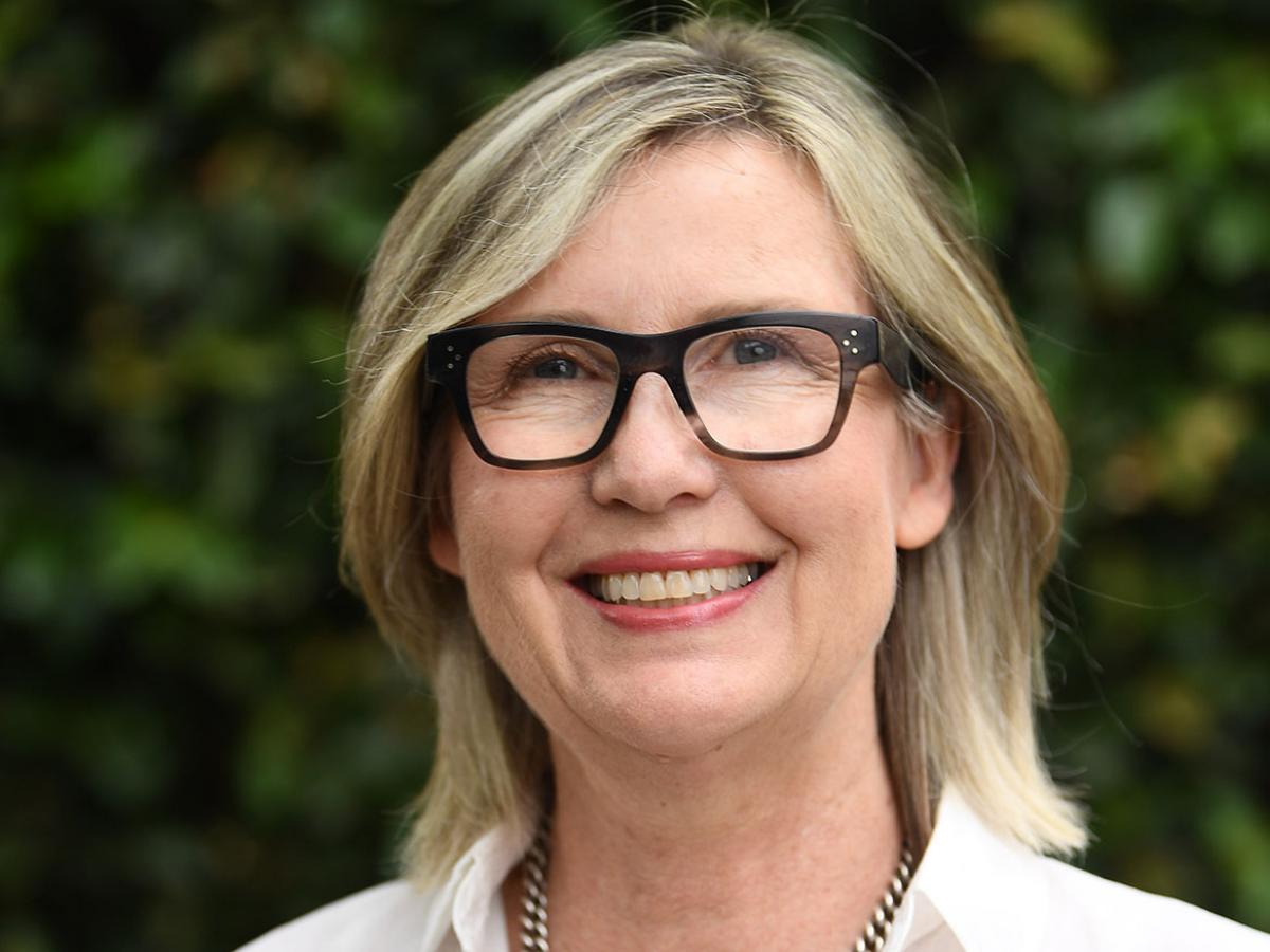 Professor Sarah Robertson